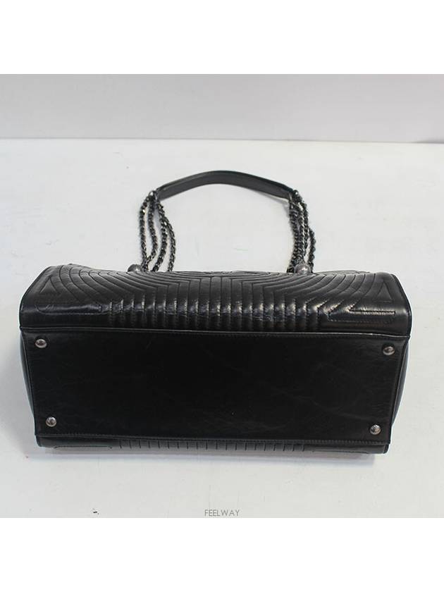 vintage black shoulder bag - CHANEL - BALAAN 7