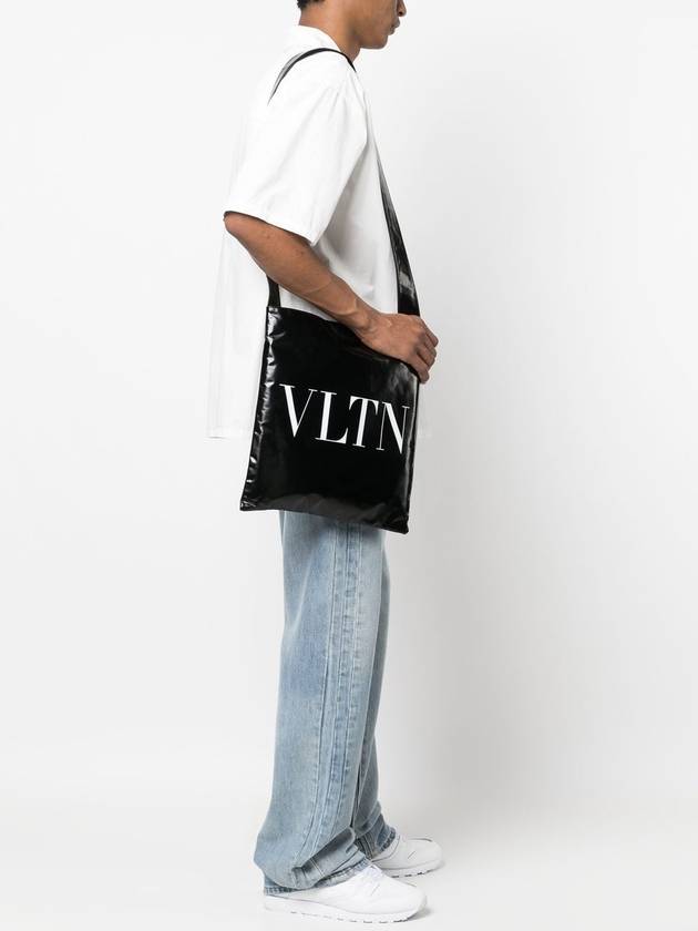 VLTN Logo Leather Cross Bag Black - VALENTINO - BALAAN 5