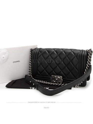 women shoulder bag - CHANEL - BALAAN 1