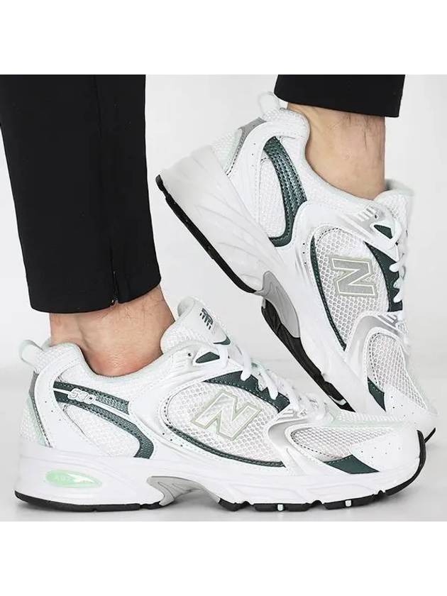 530 Low Top Sneakers Green White - NEW BALANCE - BALAAN 2