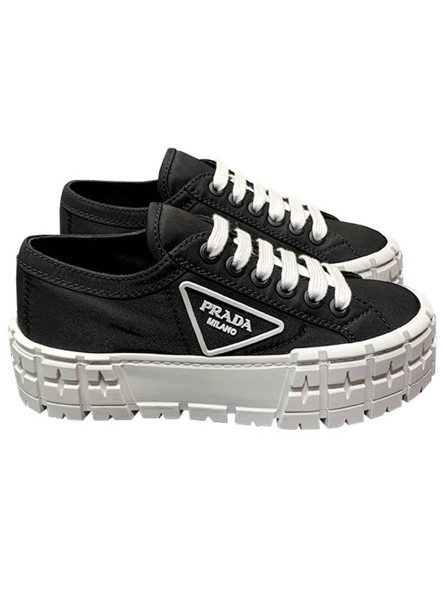 Double Wheel Re-Nylon Gabardine Low-Top Sneakers Black White - PRADA - BALAAN 2