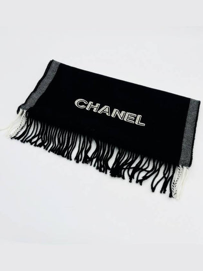 Muffler Black Fringe Initial Cashmere - CHANEL - BALAAN 2