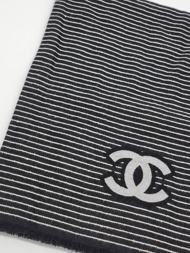 CC logo striped shawl striped black stole AA9645 - CHANEL - BALAAN 7