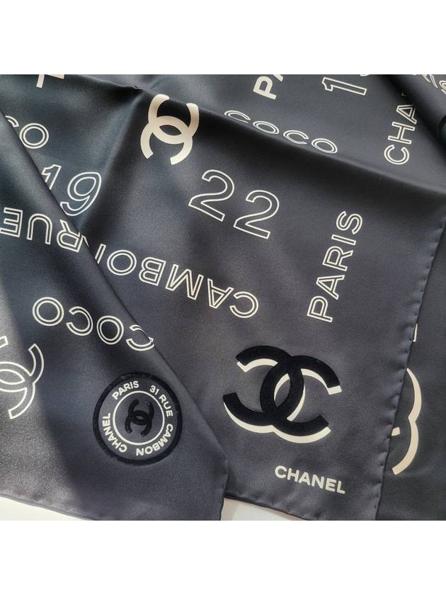 Velvet logo lettering scarf black and white - CHANEL - BALAAN 8