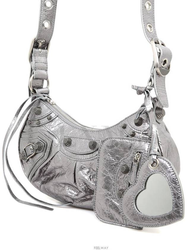 Women s Le Cagol Xs Shoulder Bag Metallic Silver Cross 671309 - BALENCIAGA - BALAAN 2