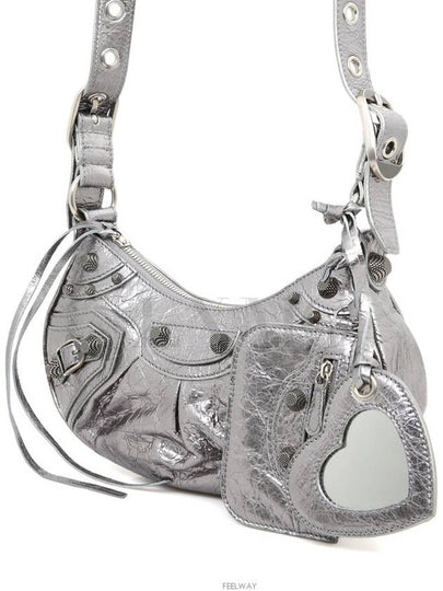 Women s Le Cagol Xs Shoulder Bag Metallic Silver Cross 671309 - BALENCIAGA - BALAAN 2