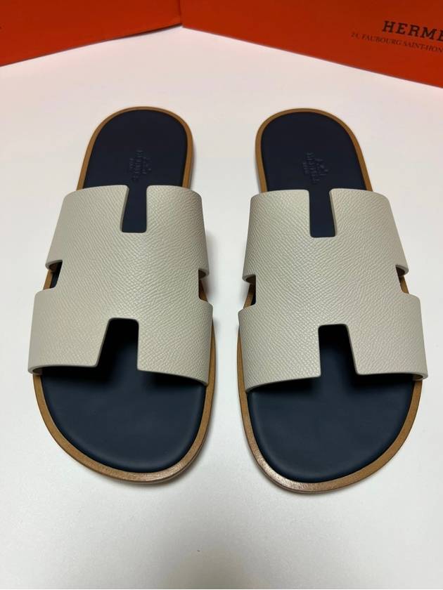 Hermes Izmir Sandal Epsom Blanc De Paris Bleu Celeste - HERMES - BALAAN 3