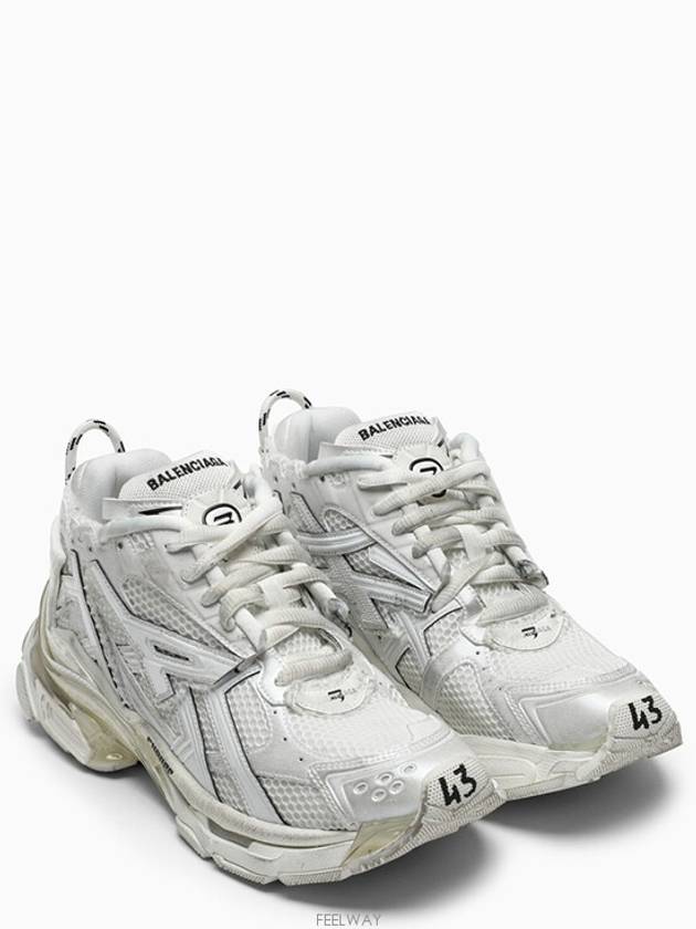 Runner Low Top Sneakers White - BALENCIAGA - BALAAN 3