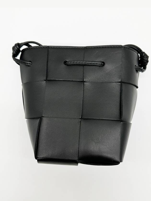 Intrecciato Cassette Small Bucket Bag Black - BOTTEGA VENETA - BALAAN 4