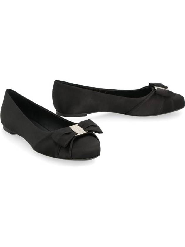 Padded Vara Bow Flat Black - SALVATORE FERRAGAMO - BALAAN 4