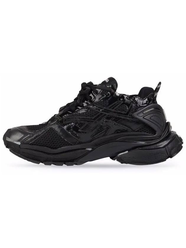 Runner Low Top Sneakers Black - BALENCIAGA - BALAAN 4