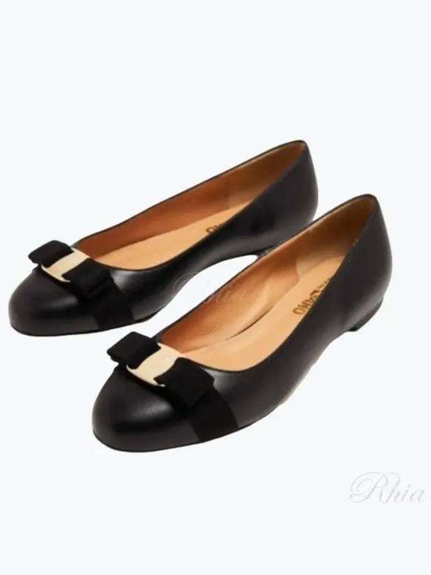 Varina Bow Ballet Flats Black - SALVATORE FERRAGAMO - BALAAN 2