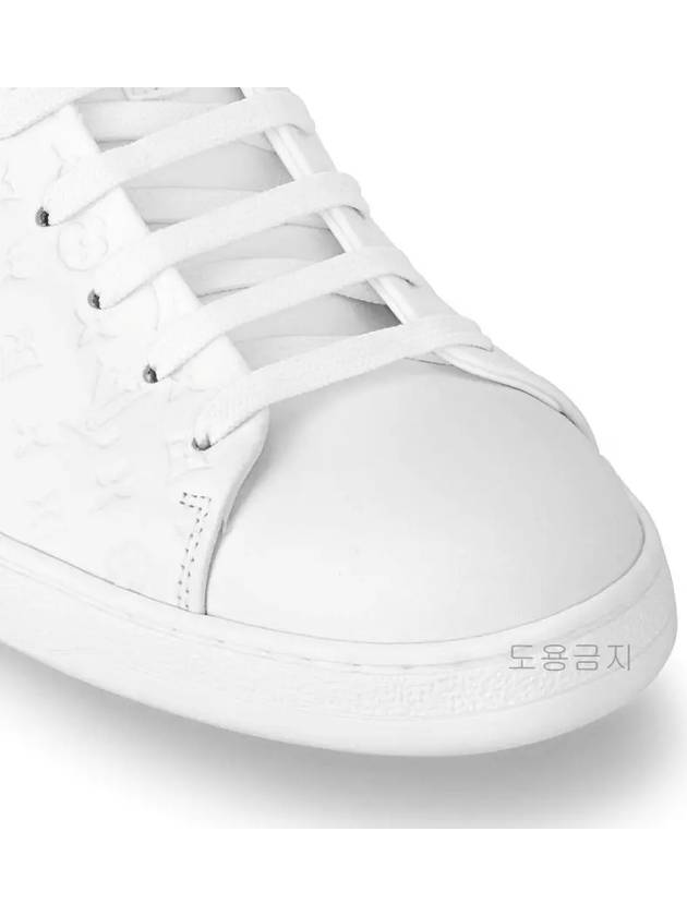 Women's Run 55 Trainer Low Top Sneakers White - LOUIS VUITTON - BALAAN 5