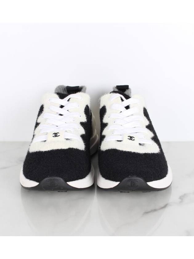 Back logo sneakers 37 5 245 - CHANEL - BALAAN 3