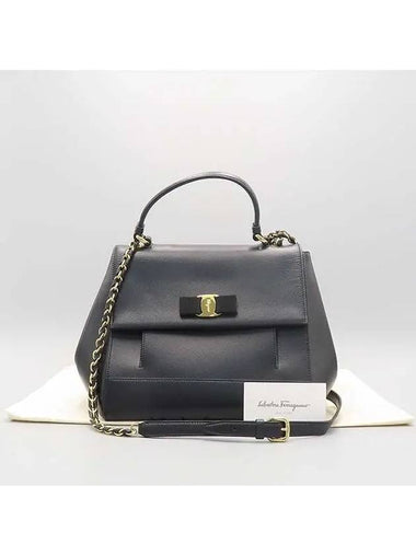 Ferragamo 21 F558 Black Color Vara Decoration Flap Top Handle Carry Tote Bag Shoulder Strap 2WAY - SALVATORE FERRAGAMO - BALAAN 1