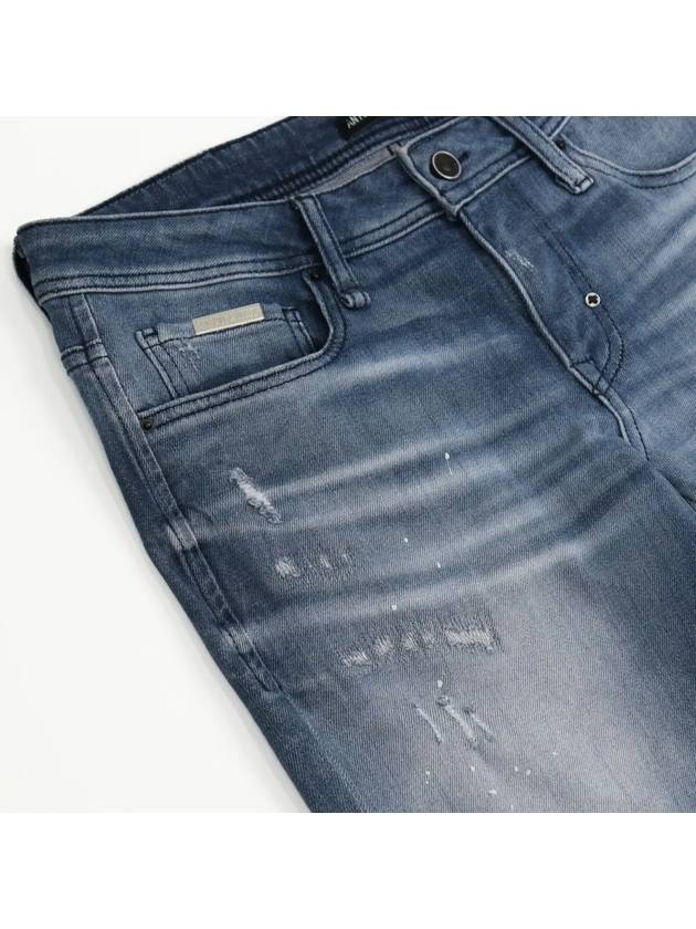 Tapered men's damaged denim - IKALOOOK - BALAAN 5