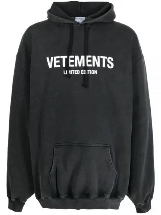 Logo Hoodie Black - VETEMENTS - BALAAN 2