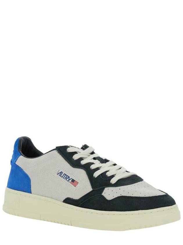 'Medalist Low' Blue Sneakers With Contrasting Heel And Inserts In Suede Man - AUTRY - BALAAN 2