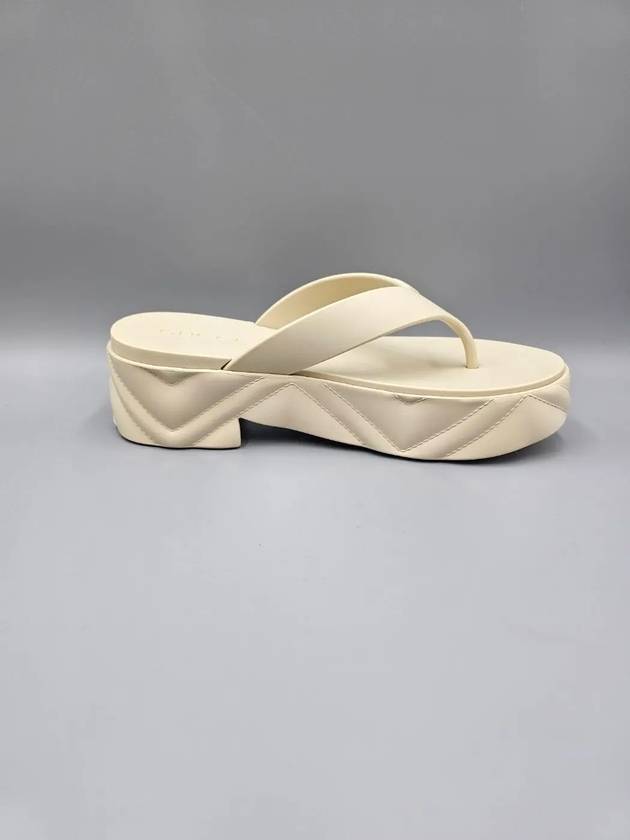 Women's Logo Thong Platform Flip Flops White - GUCCI - BALAAN 5