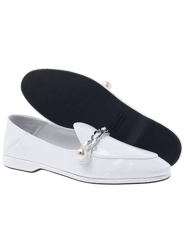 Patent Leather Loafers White - MIU MIU - BALAAN.