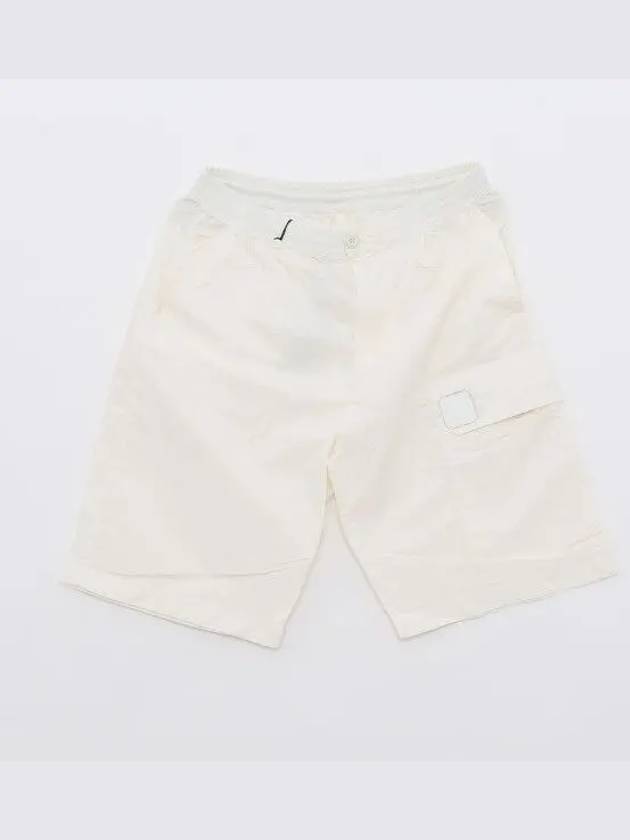 Flat Nylon Metropolis Logo Badge Cargo Shorts White - CP COMPANY - BALAAN 2