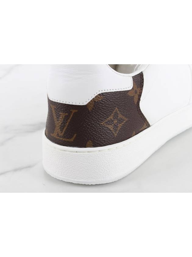 LV Monogram Rivoli Sneakers White 6 5 255 - LOUIS VUITTON - BALAAN 8