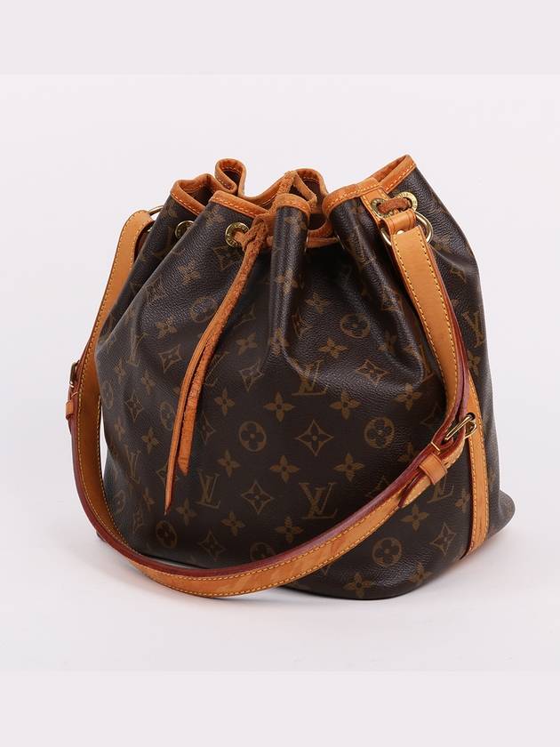 Monogram Petit Noe Shoulder Bag M42226 - LOUIS VUITTON - BALAAN 3