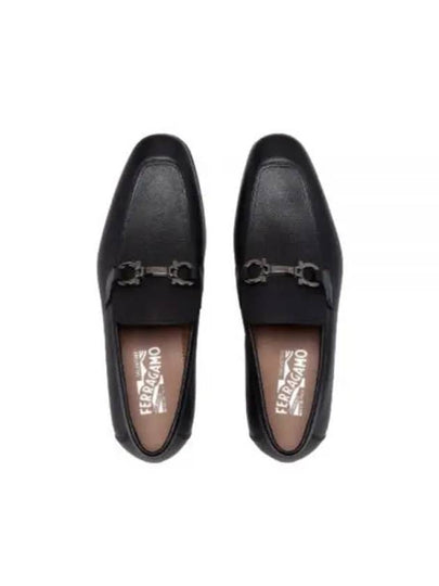 Men's Gancini Loafer Black - SALVATORE FERRAGAMO - BALAAN 2