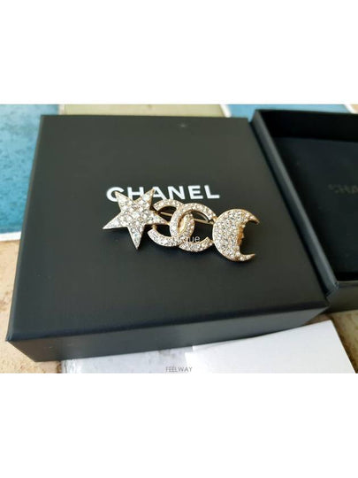 Women Brooches Pins - CHANEL - BALAAN 2