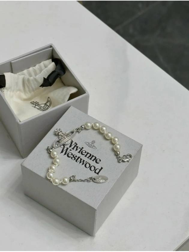 Mini Bath Relief Pearl Bracelet Silver Women s - VIVIENNE WESTWOOD - BALAAN 4