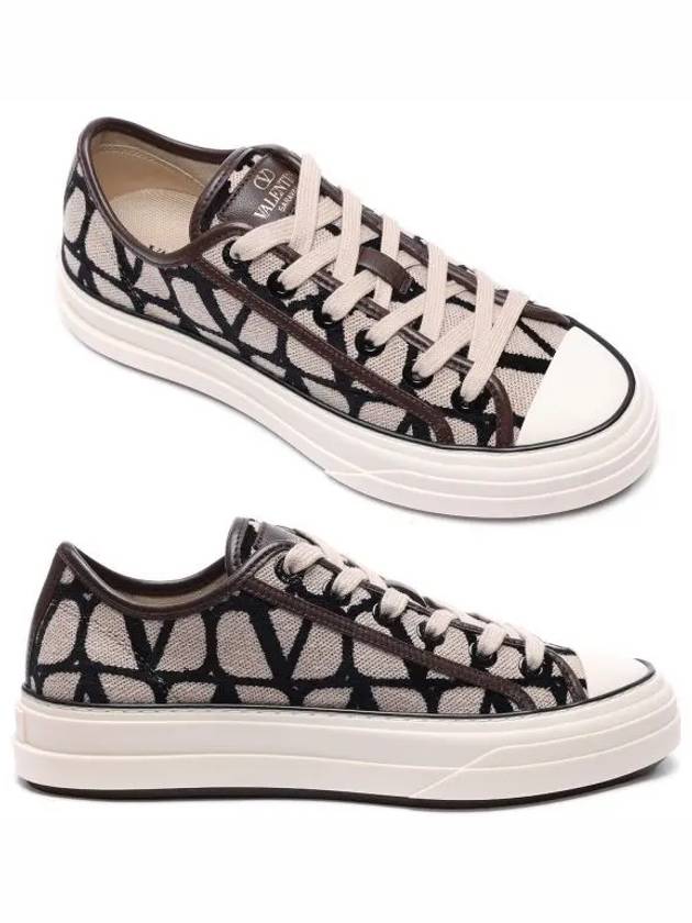 Women's Toile Iconographe Low Top Sneakers Black Beige - VALENTINO - BALAAN 2