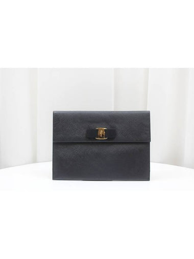 Ferragamo Vara Black Clutch Bag 22 C332 - SALVATORE FERRAGAMO - BALAAN 1