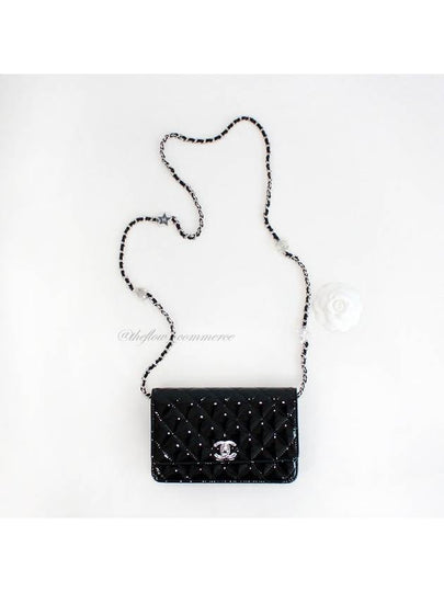 CC Logo Charm Chain Leather Cross Bag Black - CHANEL - BALAAN 2