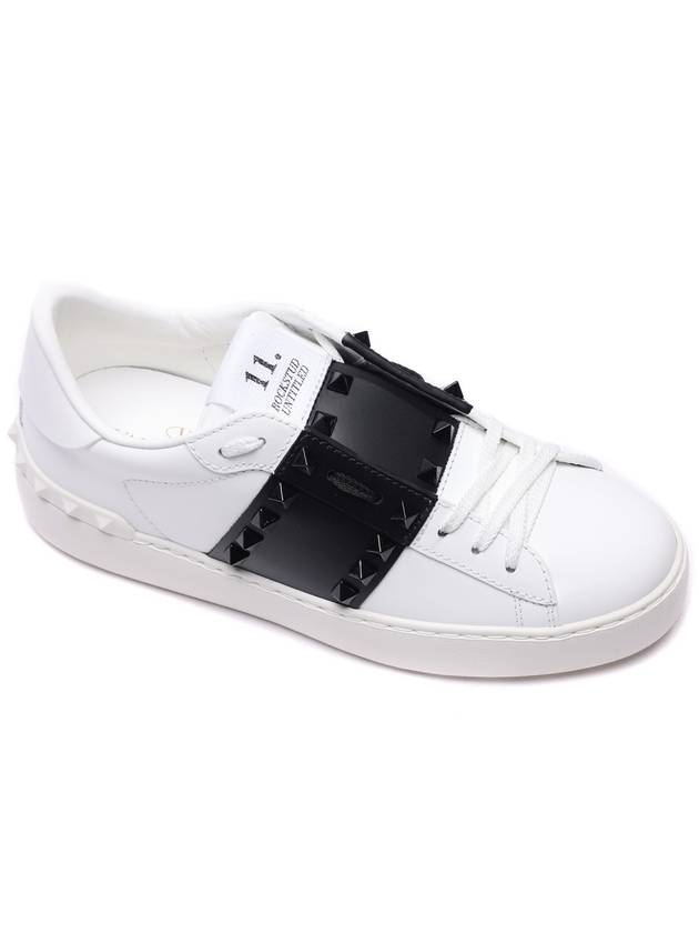 Rockstud Leather Low Top Sneakers White Black - VALENTINO - BALAAN 4