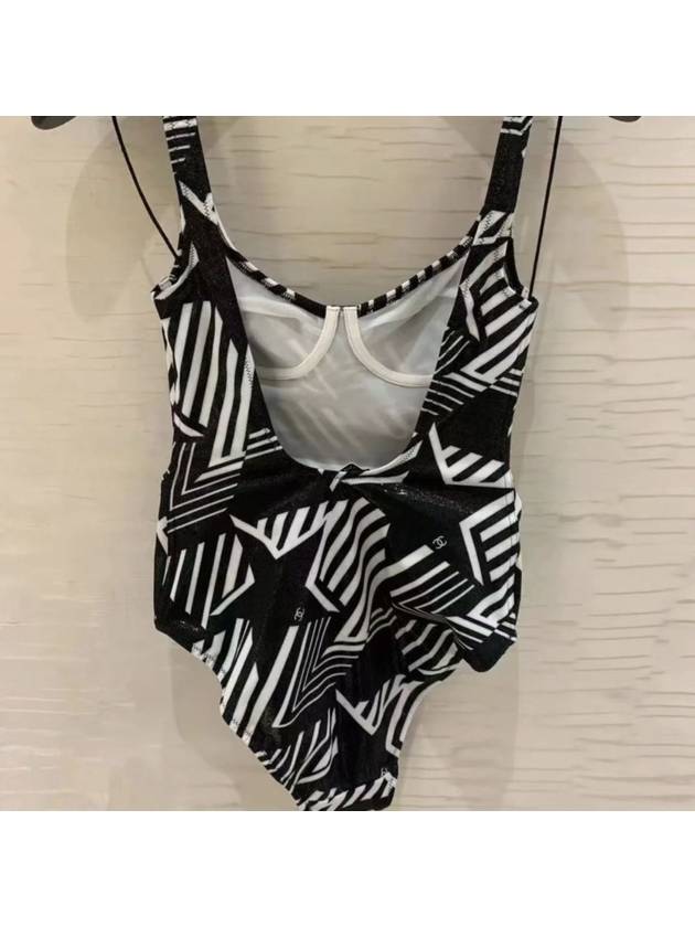 Women's Coco Beach One Piece Swimsuit Black White - CHANEL - BALAAN 6