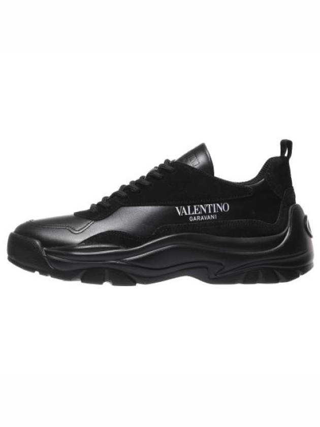 Men's Banshee Gumboy Low Top Sneakers Black - VALENTINO - BALAAN 3