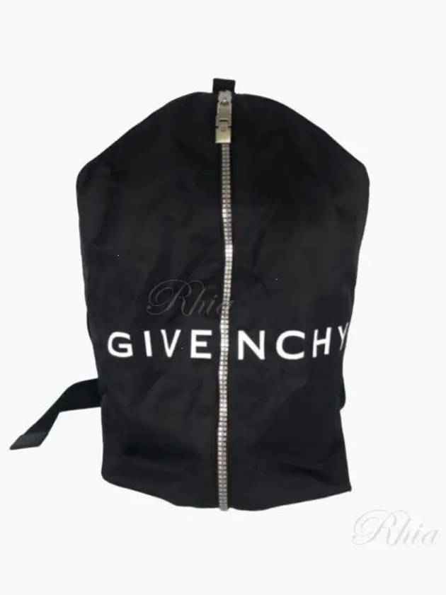 Logo Nylon Zippper Backpack - GIVENCHY - BALAAN 2