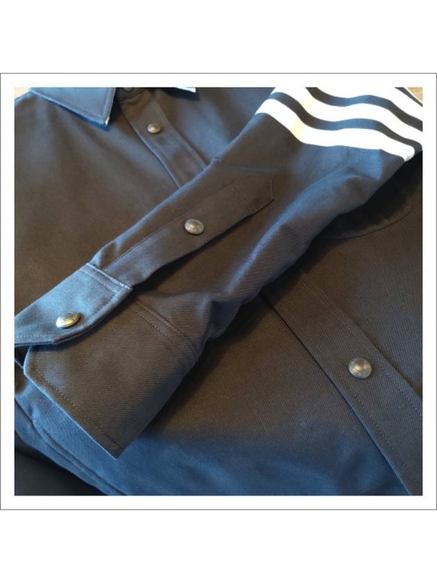 Men's Diagonal Armband Snap Front Long Sleeve Shirt Navy - THOM BROWNE - BALAAN.