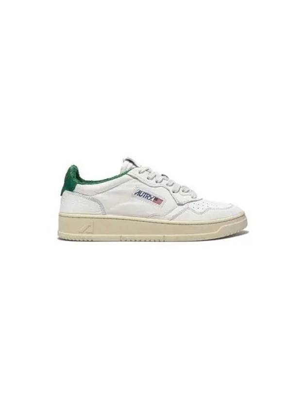 Women's Medalist Goat Green Tab Low Top Sneakers White - AUTRY - BALAAN 8