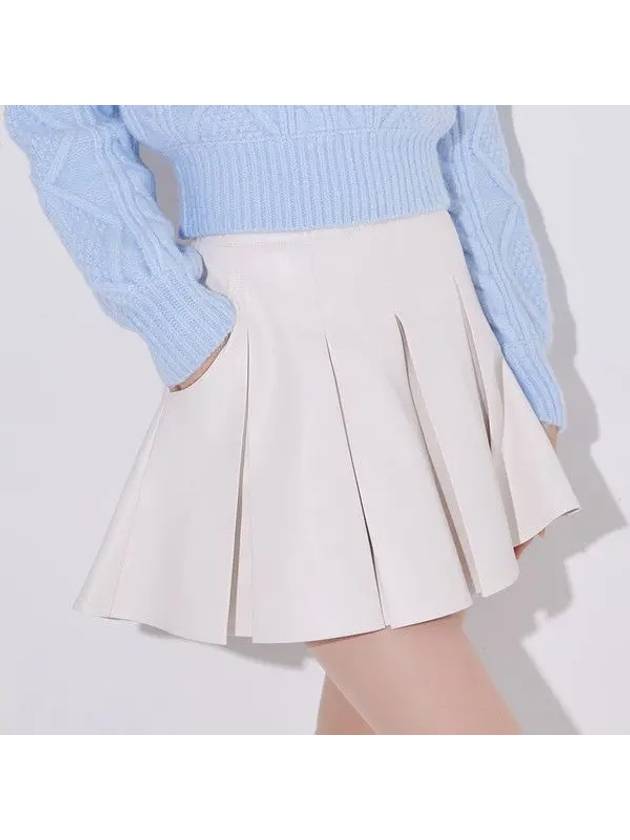 Golf Wear Wide Pleated Leather Skirt Ivory - J JANE - BALAAN 1