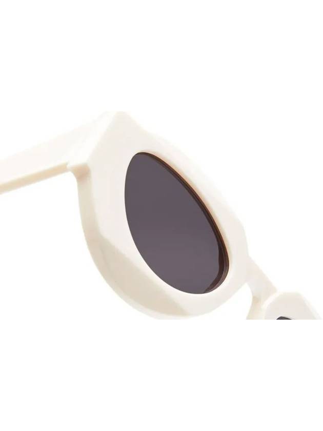 Kuboraum Sunglasses - KUBORAUM - BALAAN 3