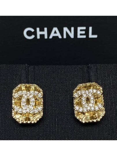 CC Logo Crystal Stud Earrings Gold - CHANEL - BALAAN 2