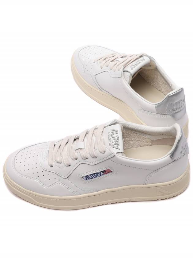 Medalist Leather Metal Silver Tab Low Top Sneakers White - AUTRY - BALAAN 7