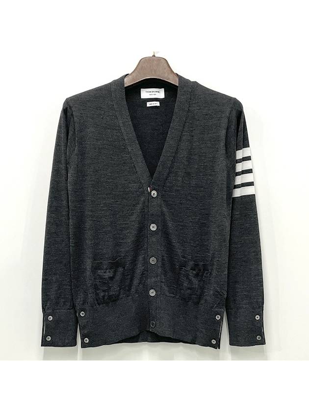 Men's Sustainable Classic Diagonal Wool Cardigan Dark Grey - THOM BROWNE - BALAAN 3