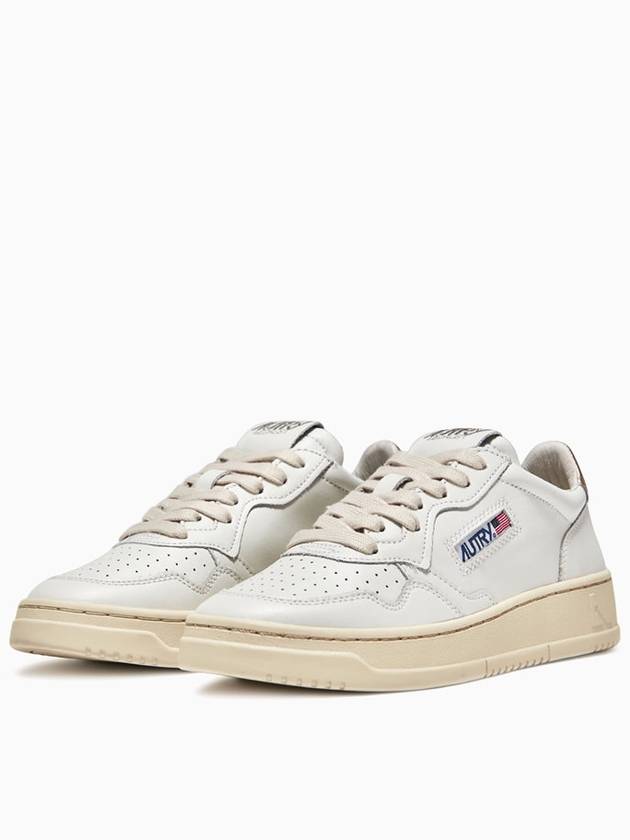 Medalist Goatskin Low Top Sneakers Gold White - AUTRY - BALAAN 2