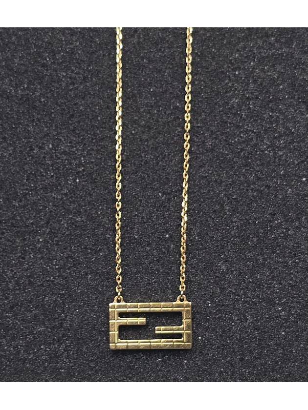 baguette necklace - FENDI - BALAAN 2