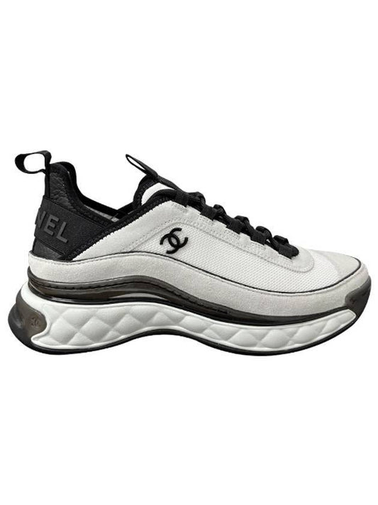 mixed fiber black CC logo low top sneakers white light gray - CHANEL - BALAAN.