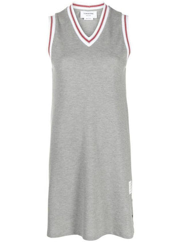 Women's Classic Pique Stripe V-Neck Cotton Tennis Dress Grey - THOM BROWNE - BALAAN 1