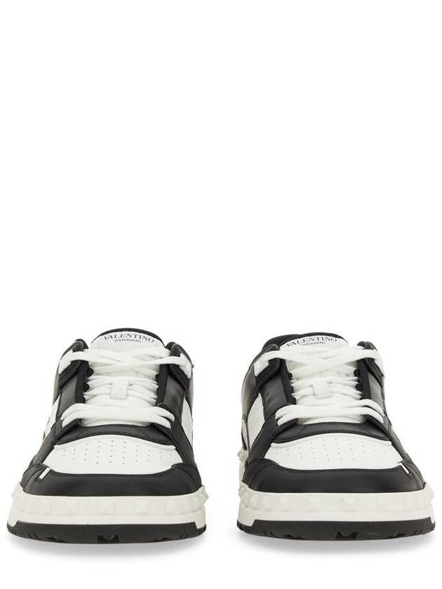 Freedots Calfskin Low Top Sneakers Black - VALENTINO - BALAAN 6