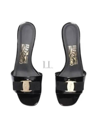 Vara Bow Sandal Heels Black - SALVATORE FERRAGAMO - BALAAN 2